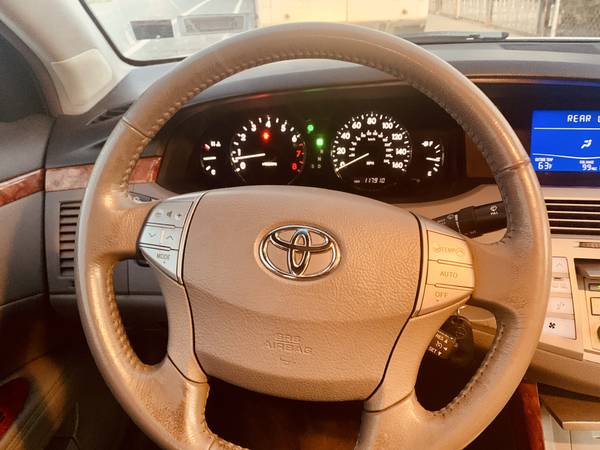 Toyota Avalon 2005 XLS CLEAN! for sale in Lakewood, NJ – photo 8