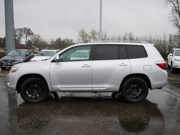 2008 Toyota Highlander Sport - - by dealer - vehicle for sale in Maplewood, MN – photo 10