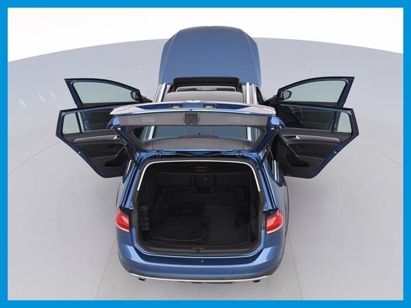 2018 VW Volkswagen Golf Alltrack TSI SE Wagon 4D wagon Blue for sale in Washington, District Of Columbia – photo 18