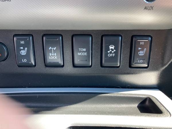 2012 Nissan Titan PRO-4X Crew Cab 4WD SWB - - by for sale in Louisville, KY – photo 16