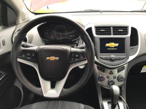 2019 CHEVROLET SONIC LT - cars & trucks - by owner - vehicle... for sale in McAllen, TX – photo 13