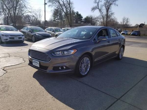 2014 Ford Fusion 4dr Sdn SE FWD - cars & trucks - by dealer -... for sale in Mishawaka, IN – photo 8