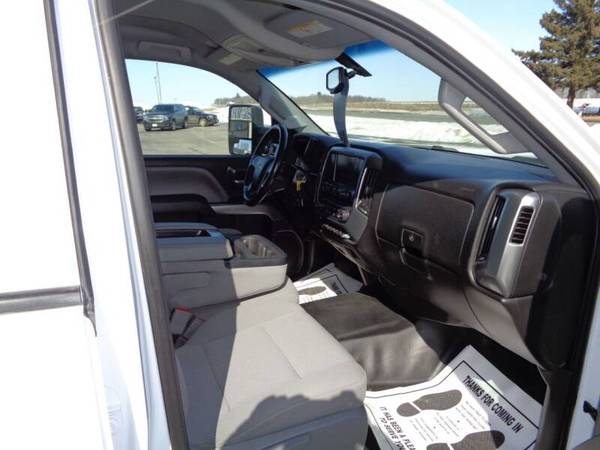 2017 Chevy Silverado 2500HD LT RUST FREE SOUTHERN for sale in Loyal, WI – photo 12