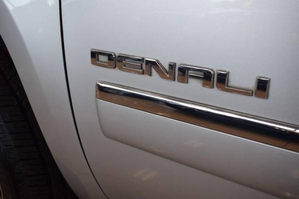 2011 GMC Yukon Denali AWD 4dr SUV 100s of Vehicles - cars & for sale in Sacramento , CA – photo 7