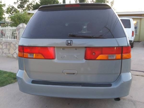 **Honda odyssey like new clean title** for sale in El Paso, TX – photo 8