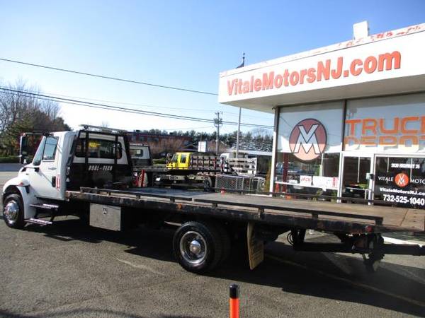 2012 International 4300 ROLL BACK, FLAT BED, TOW TRUCK ** 66K MILES... for sale in South Amboy, NY – photo 2