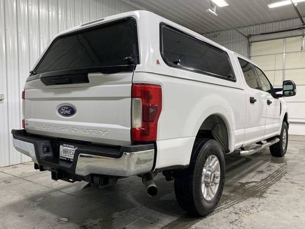 2017 Ford F250 Super Duty Crew Cab - Small Town & Family Owned! for sale in Wahoo, NE – photo 5