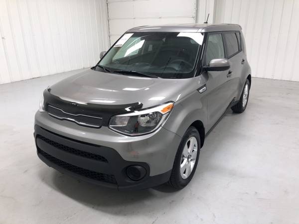 2019 Kia Soul Fuel Efficient 4D Hatchback w Backup Camera For Sale for sale in Ripley, MS – photo 9