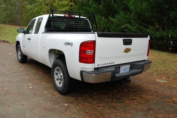 2013 Chevrolet 1500, Ext Cab, 4WD, White 46k miles for sale in Morrisville, NC – photo 3