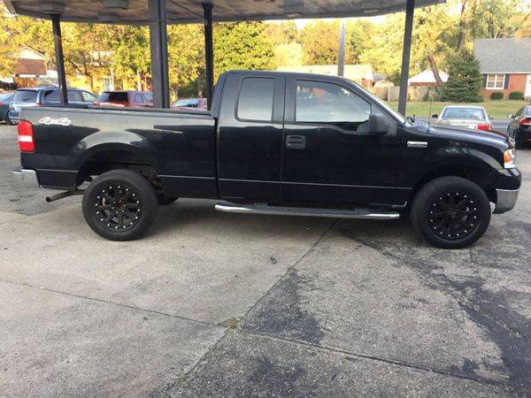 2005 Ford F-150 F150 F 150 XLT 4dr SuperCab 4WD Styleside 5.5 ft. SB... for sale in Louisville, KY – photo 2