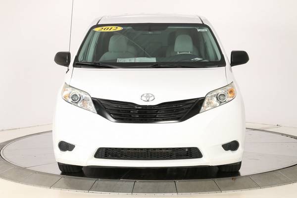 2012 TOYOTA SIENNA V6!!! CLEAN CARFAX, LOCAL TRADE!!! - cars &... for sale in Knoxville, TN – photo 6