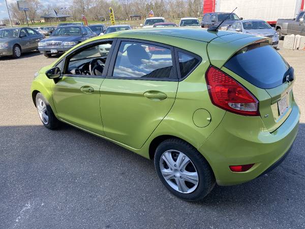 2011 Ford Fiesta SE Hatchback - - by dealer - vehicle for sale in Forest Lake, MN – photo 4