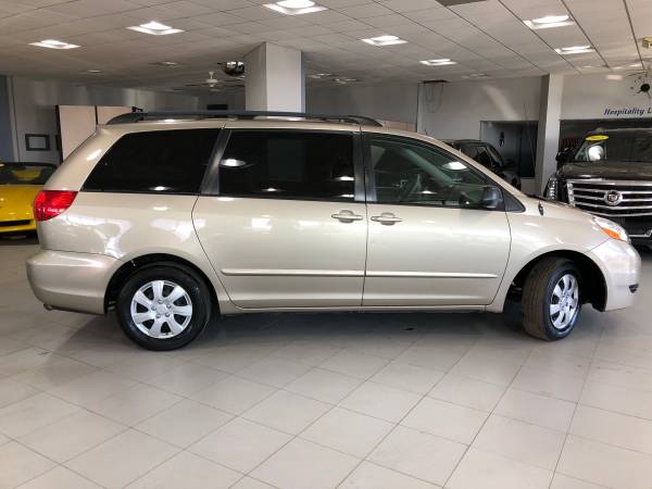 2006 TOYOTA SIENNA LE 7 PASSENGER for sale in Springfield, IL – photo 8