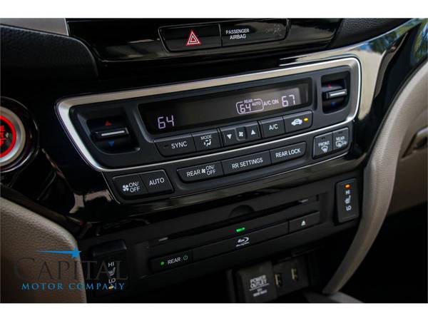 16 Honda Pilot Touring 8-Passenger w/BluRay, Adaptive CRUISE! 4WD! for sale in Eau Claire, MN – photo 21