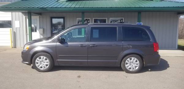 2017 DODGE GRAND CARAVAN SE STO-N-GO NICE - - by for sale in LAKEVIEW, MI – photo 4