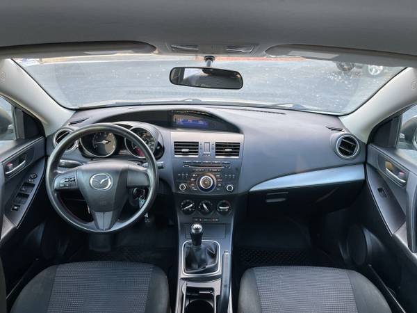 2013 Mazda Mazda3 Manual! Economico en gasolina! Compra y for sale in Austell, GA – photo 9