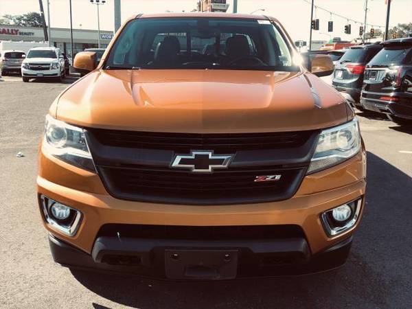 2017 Chevrolet Colorado - - by dealer - vehicle for sale in Freeport, NY – photo 2