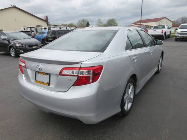 2012 Toyota Camry SE - Try - - by dealer - vehicle for sale in Jackson, IL – photo 3
