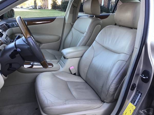 2005 Lexus ES330 LOADED! Super Nice! - - by dealer for sale in Charlotte, NC – photo 10