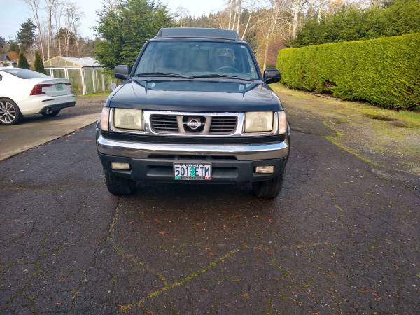 Nissan Frontier 4x4 crewcab - cars & trucks - by owner - vehicle... for sale in Warrenton, OR – photo 8