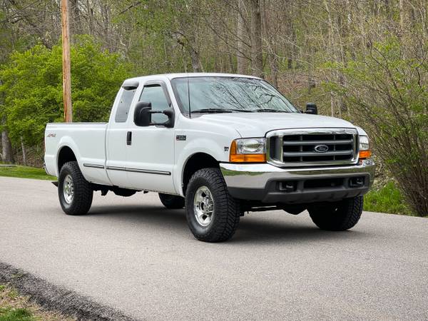 SOLD 1999 Ford F-250 7 3 Powerstroke Lariat 4x4 (90k Miles) - cars & for sale in Other, NY – photo 9