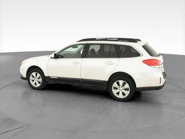 2011 Subaru Outback 3.6R Limited Wagon 4D wagon White - FINANCE... for sale in Atlanta, CA – photo 6