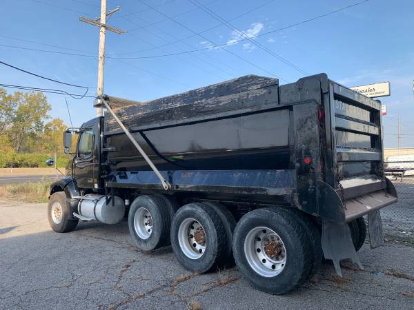 2005 Volvo Tri Axle Dump Truck - cars & trucks - by owner - vehicle... for sale in Fort Wayne, IN – photo 3