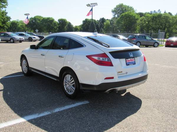 2013 Honda Crosstour E-XL - cars & trucks - by dealer - vehicle... for sale in Forest Lake, MN – photo 9