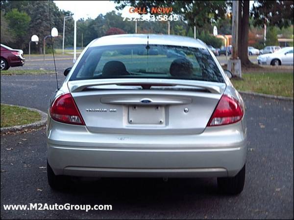 2005 Ford Taurus SE 4dr Sedan - - by dealer - vehicle for sale in East Brunswick, NY – photo 4