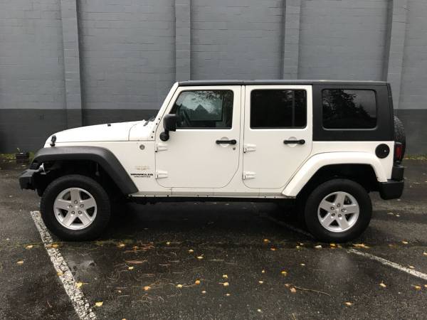 2010 Jeep Wrangler Unlimited 4WD Sahara 4x4 4dr SUV - cars & trucks... for sale in Lynnwood, WA – photo 2
