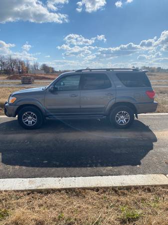 2005 Toyota Sequoia 4wd 3 rows - cars & trucks - by owner - vehicle... for sale in Bentonville, AR – photo 18
