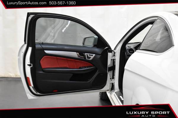 2012 *Mercedes-Benz* *C-Class* *C63 AMG 550HP Coupe Vor for sale in Tigard, OR – photo 19