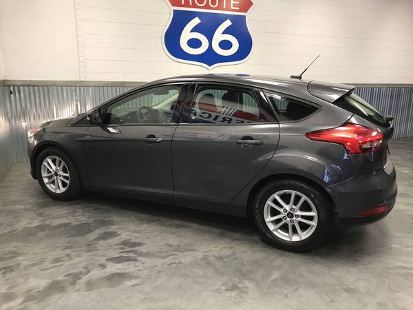 2017 FORD FOCUS SE HATCHBACK ONLY 37,158 MILES!!!! 1 OWNER!! 40+ MPG!! for sale in Norman, TX – photo 4