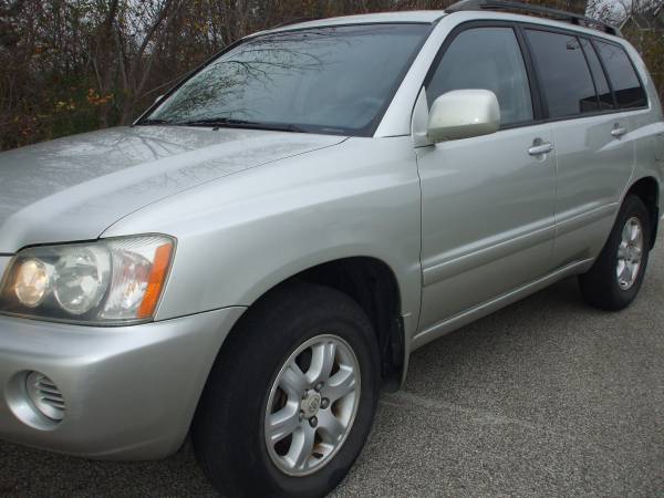 2003 Toyota highlander 2WD *Family Owned * Clean, Runs Excellent! -... for sale in Oklahoma City, OK – photo 3