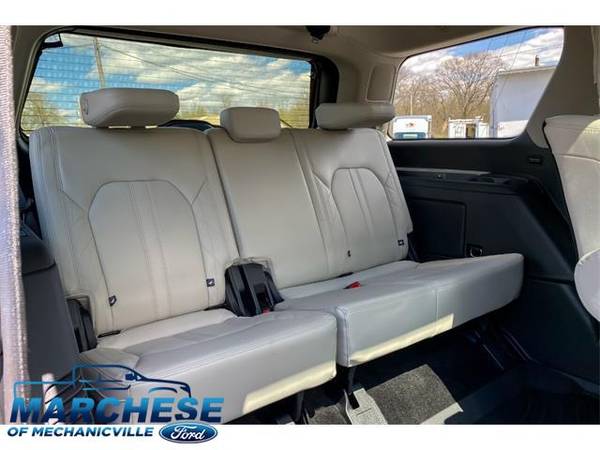 2018 Ford Expedition Platinum 4x4 4dr SUV - SUV - - by for sale in Mechanicville, VT – photo 14