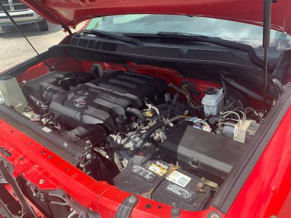 2011 Toyota Tundra Grade 4x4 4dr CrewMax Cab Pickup SB (5.7L V8 FFV)... for sale in Miami, FL – photo 18