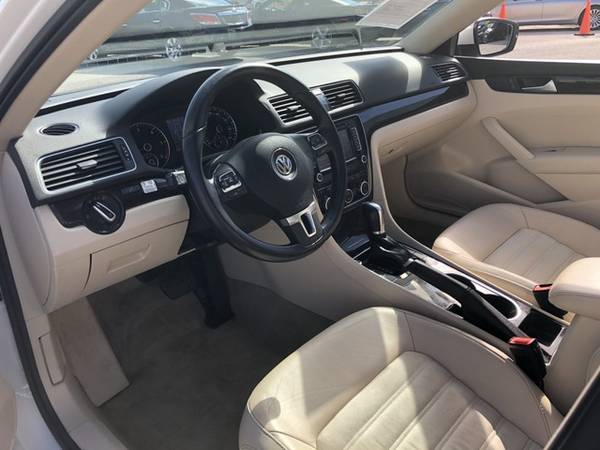 2014 Volkswagen Passat TDI SEL Premium * 42,000 One Owner Miles!! for sale in Florissant, MO – photo 11