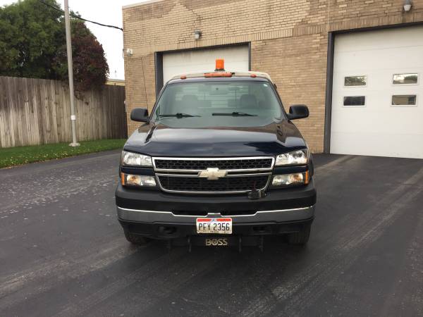 2007 Chevy Silverado 2500HD - 4 WD - Plow Truck - cars & trucks - by... for sale in Cleveland, OH – photo 2