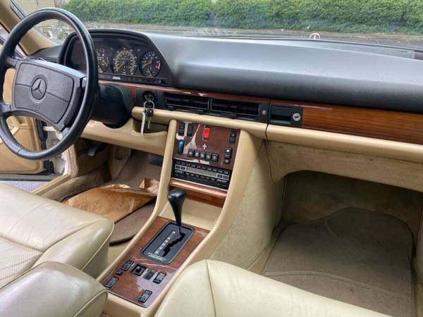 1991 Mercedes-Benz 300-Class 300 SEL 4dr Sedan - cars & trucks - by... for sale in Seattle, WA – photo 17