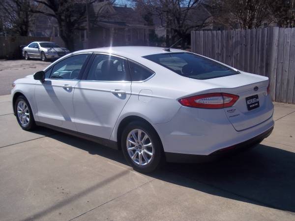 2015 FORD FUSION S - 1 Owner, Extra Clean, Serviced ! - cars for sale in Raleigh, NC – photo 4