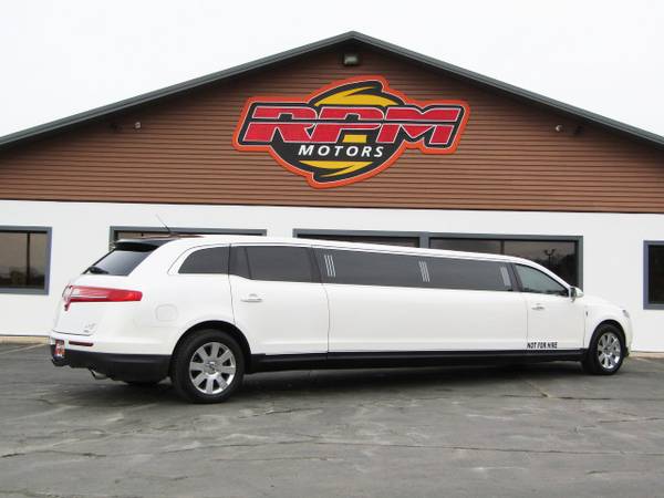 2014 Lincoln MKT LIMOUSINE AWD - - by dealer - vehicle for sale in New Glarus, WI – photo 3