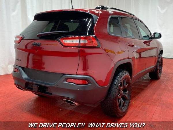 2017 Jeep Cherokee Limited 4x4 Limited 4dr SUV We Can Get You for sale in Temple Hills, PA – photo 8
