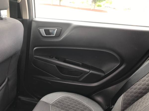 2015 Ford Fiesta SE for sale in Indianapolis, IN – photo 6