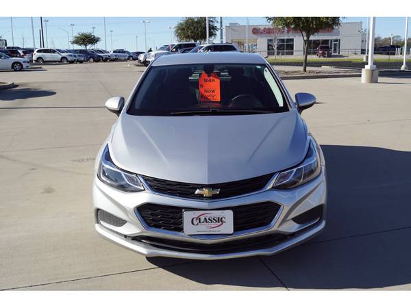 2018 Chevrolet Chevy Cruze LT Auto - cars & trucks - by dealer -... for sale in Denton, TX – photo 21