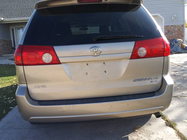 2006 TOYOTA SIENNA .LE - cars & trucks - by owner - vehicle... for sale in West Valley City, UT – photo 7