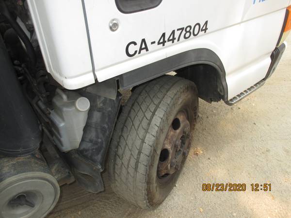 99 W3500 Chevy-Isuzu Med Duty Box Truck, Lift Gate, Diesel auto tra for sale in Oakhurst/Coarsegold, CA – photo 15