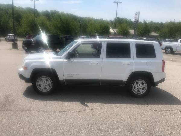2016 Jeep Patriot Sport - - by dealer - vehicle for sale in Eden, NC – photo 3