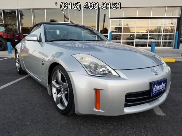2007 Nissan 350Z 2dr Roadster Manual Enthusiast - cars & trucks - by... for sale in El Paso, TX – photo 2