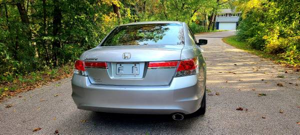 2011 HONDA ACCORD LX 4CYL GAS SAVER!!! - cars & trucks - by owner -... for sale in Lake In The Hills, IL – photo 9