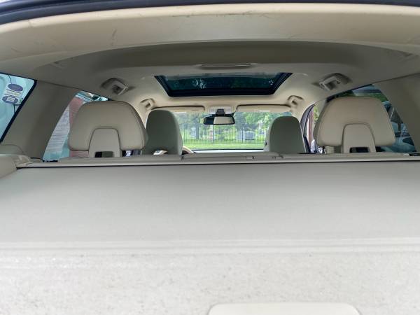 2013 Volvo XC60 AWD panoramic roof loaded for sale in Brooklyn, NY – photo 7